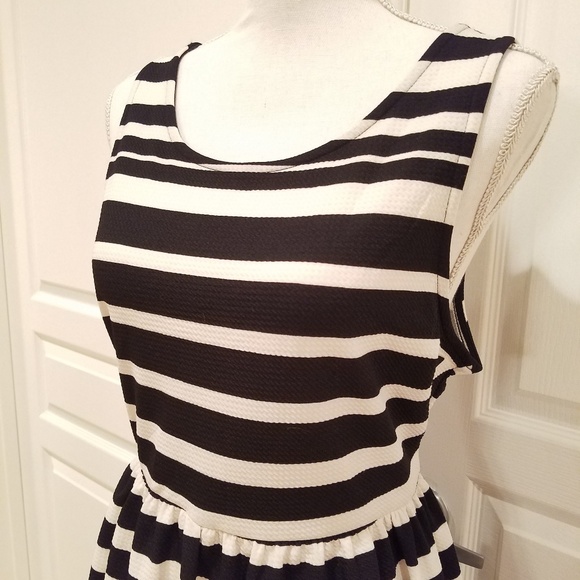 Barneys New York Striped Dress - Picture 2 of 4